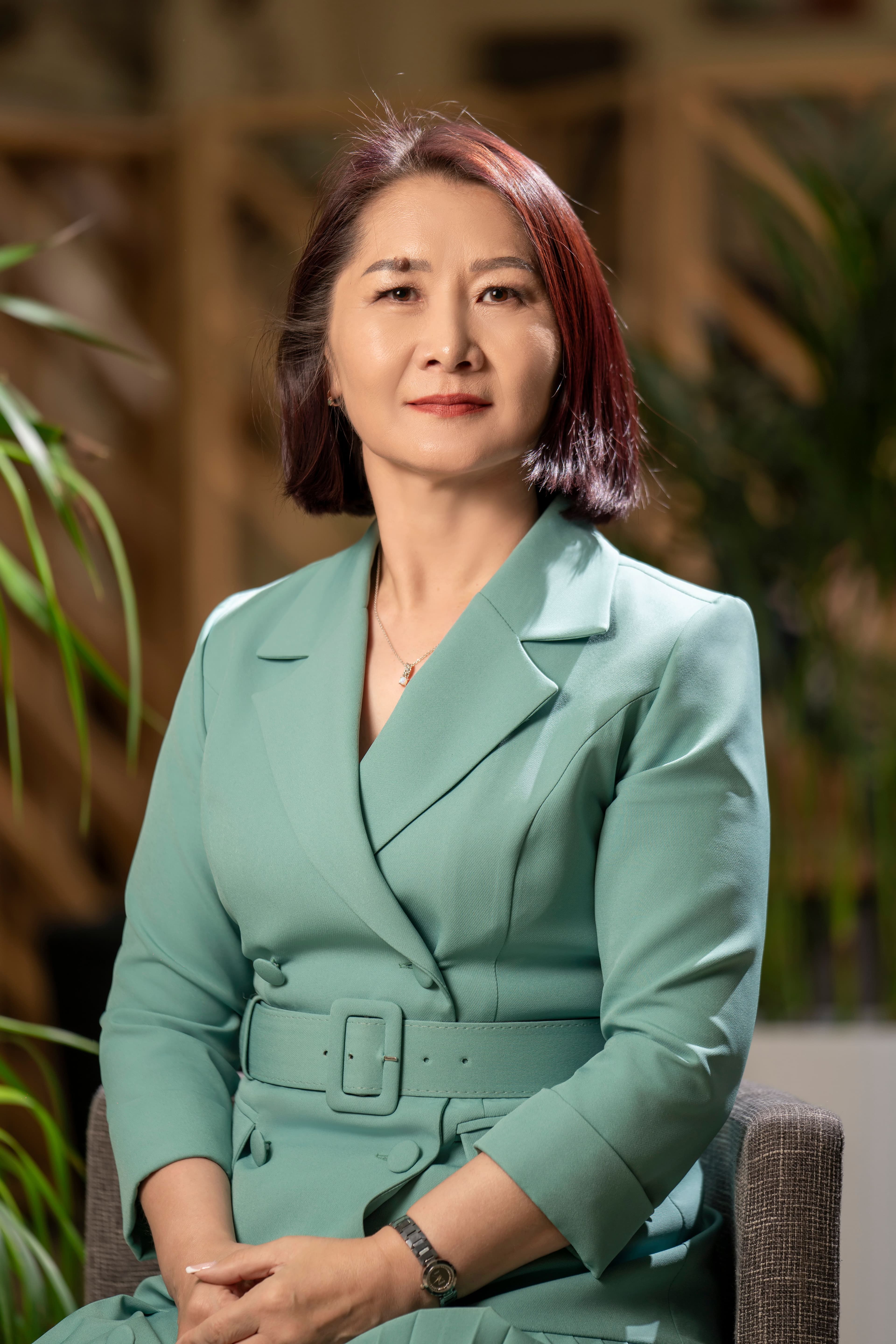 Д.ШИНЭТУЛГА