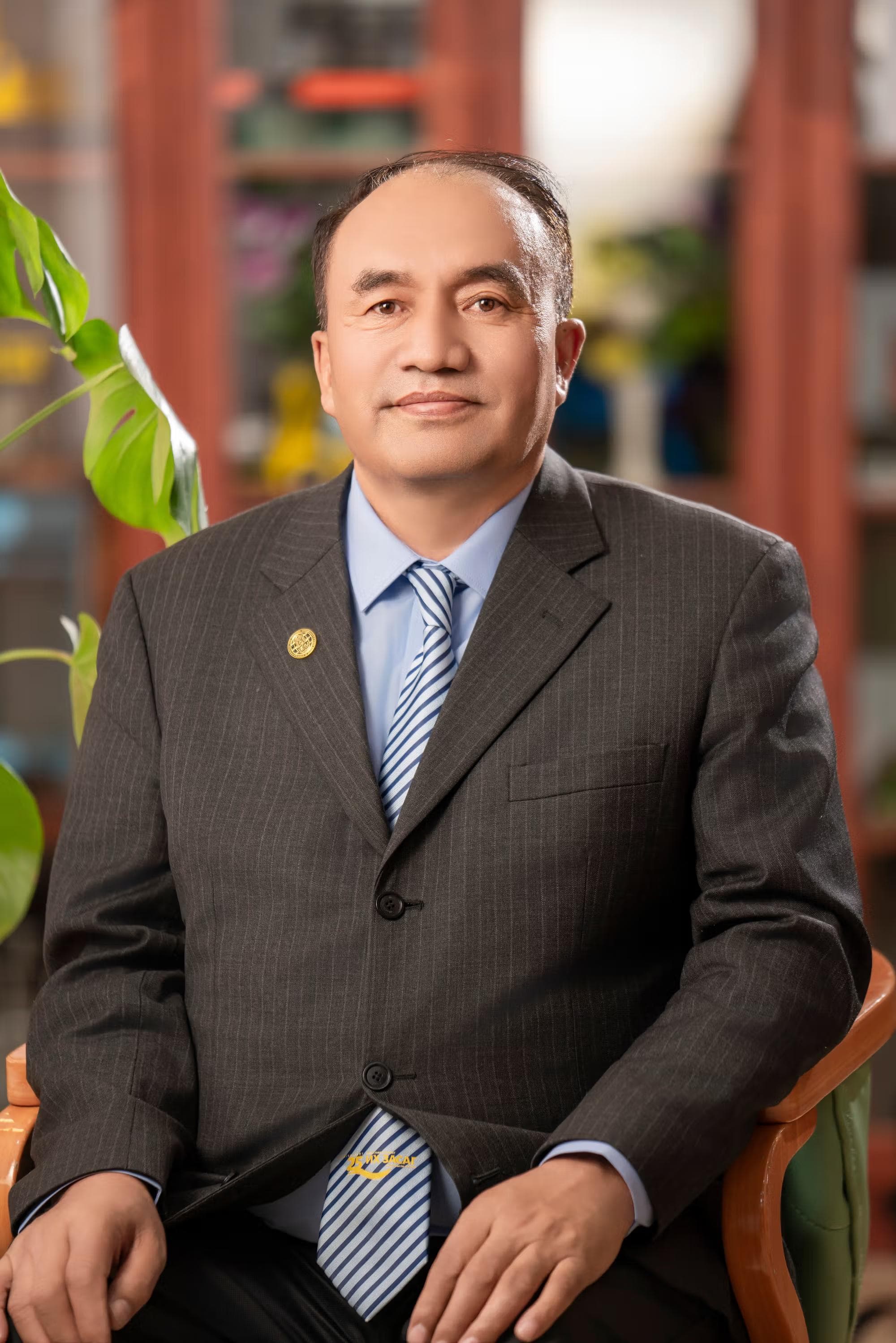 Ц.ЭРХЭМБАЯР